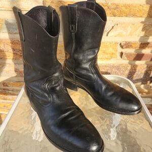 Black leather Hytest Tufgum boots, fit women's size 10